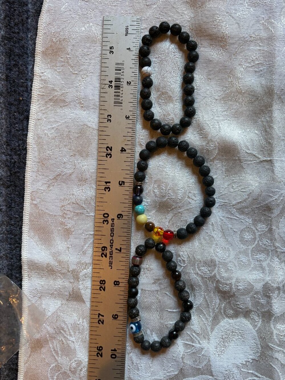 Black Stone Natural Lava Rock Aromatherapy Diffuser Bracelets 55g - Picture 2 of 3